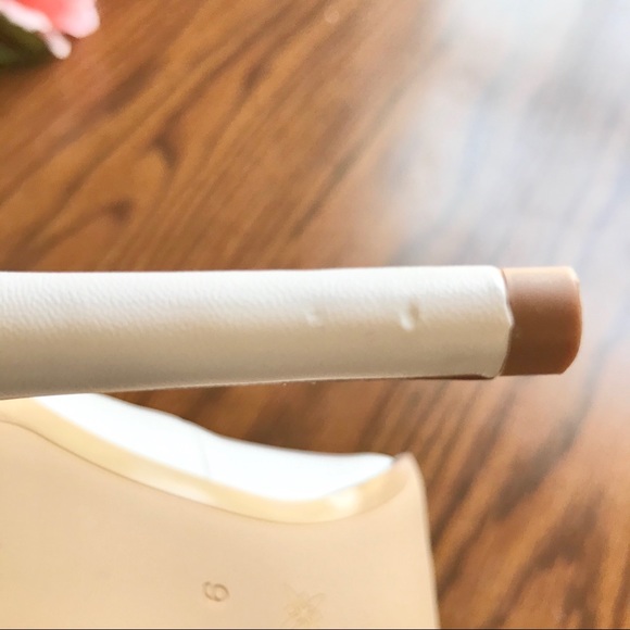 BCBGeneration Women’s White Heels 4" - Picture 14 of 15